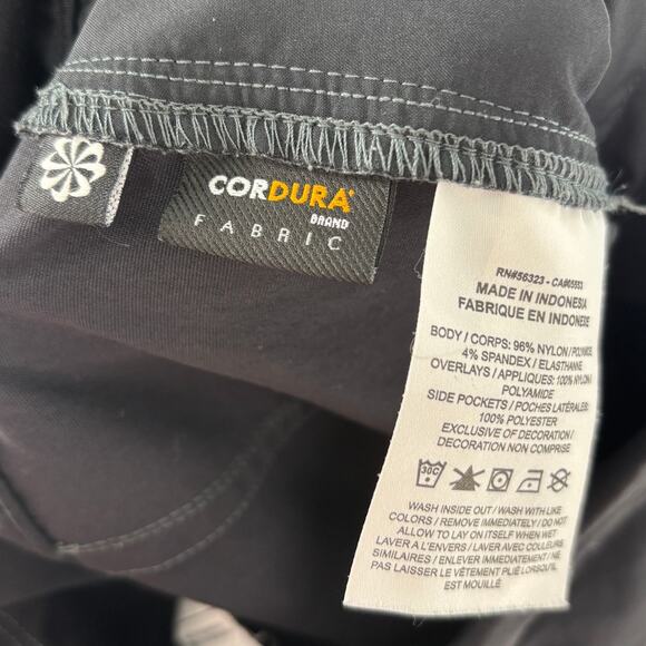 Nike ACG Black Smith Summit Cargo Pants - Picture 11 of 12